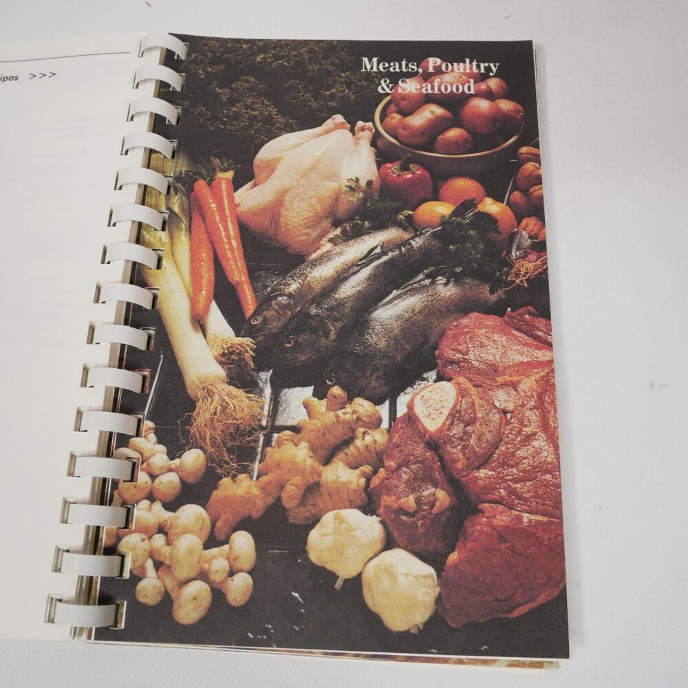 VTG Our Favorite Recipes Cookbook By Three Points Community Club Inc. Tucson AZ - Picture 6 of 11